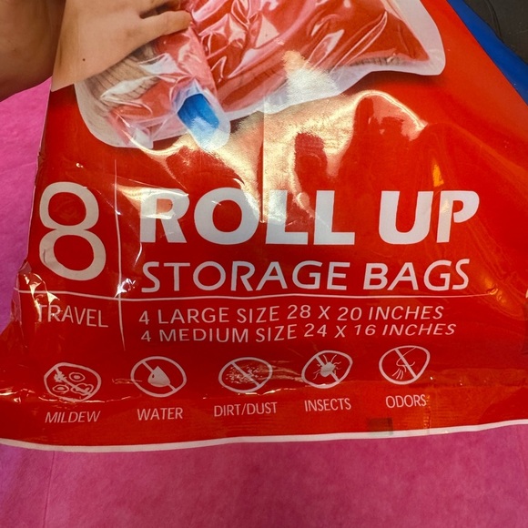 NWT SPACE SAVER Plastic travel roll up bags - Picture 2 of 3
